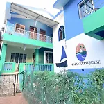 Auslyn Guest House